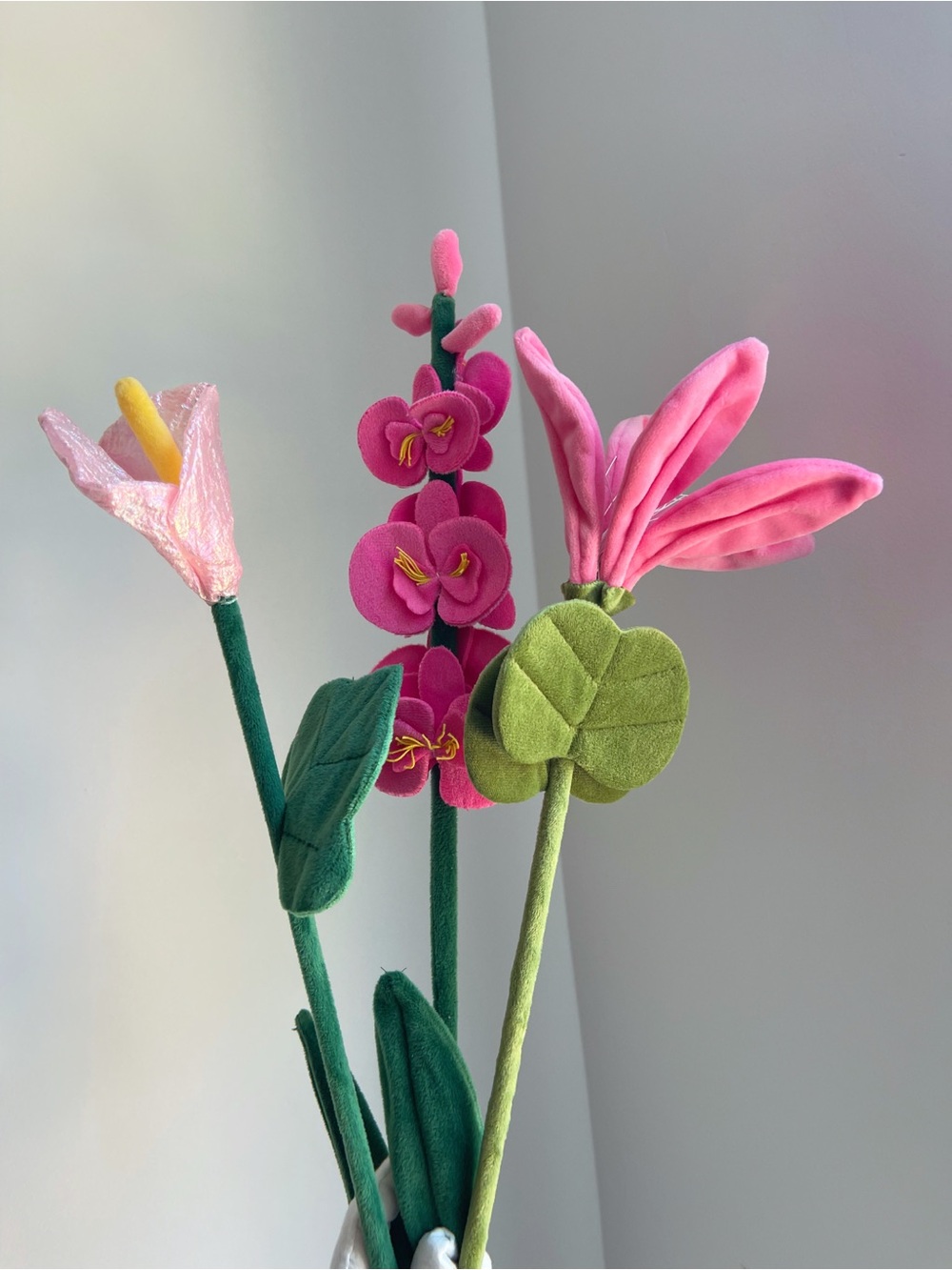 CJ Hendry Bouquet of Pinks bundle